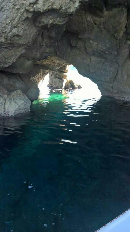 Acquarium Tropea Bed & Breakfast ภายนอก รูปภาพ